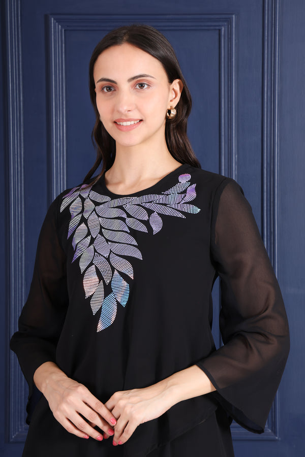 Women's Sequins Motifs Embellished Asymmetric Kurti Pant Set