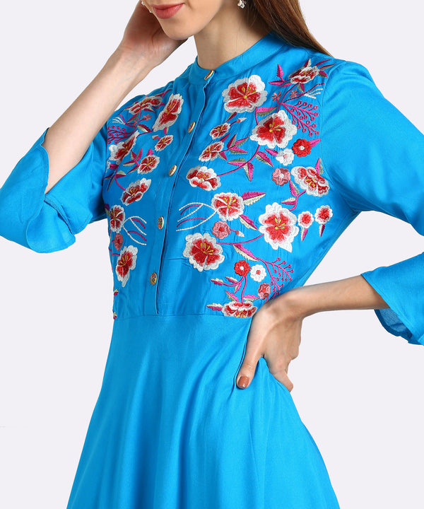 🌸 Women’s Floral Embroidered High Low Top & Pant Set