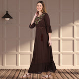 Graceful Charm: Women’s Embroidered Knee-Length Kurti