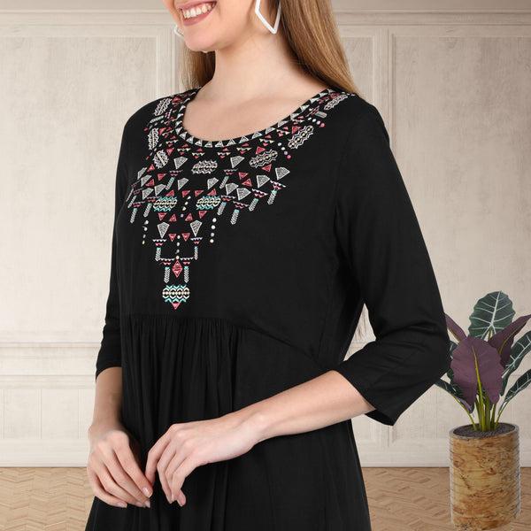 Elegant Comfort: Women's Embroidered Ankle-Length Kurti