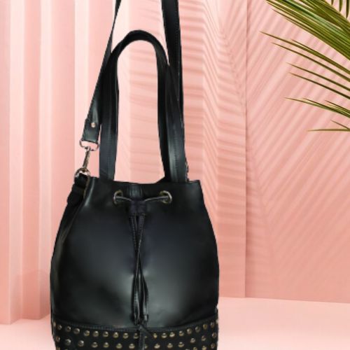 Effortless Style: Women’s PU Drawstring Bag