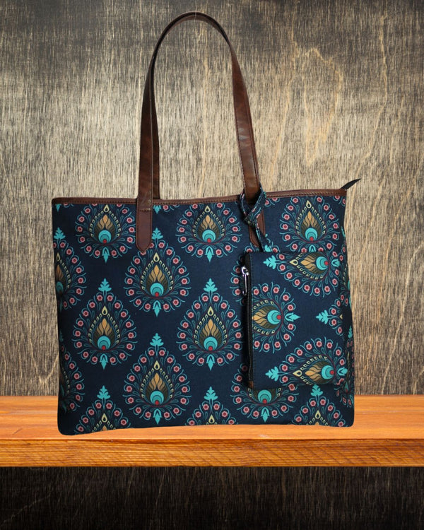 PEACOCK FEATHER PRINT TOTE BAG