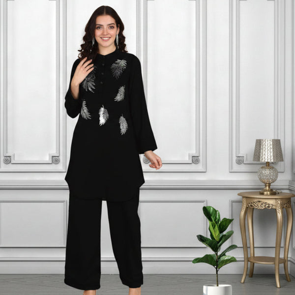 Women Sequins Motifs Embellished Asymmetric Kurti Pant Set