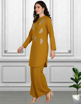 Women Sequins Motifs Embellished Asymmetric Kurti Pant Set