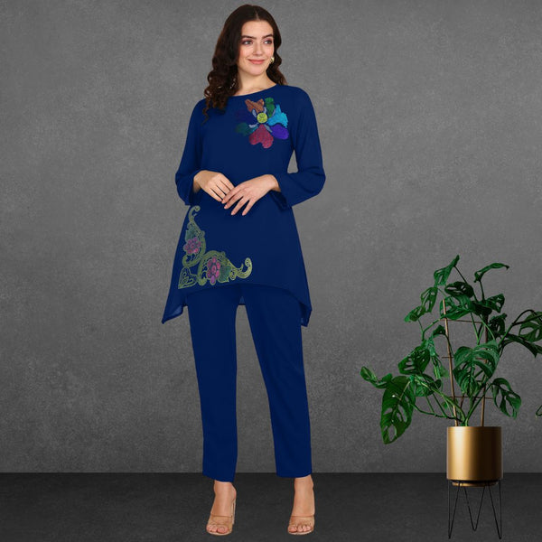 Women Sequins Motifs Embellished Asymmetric Kurti Pant Set
