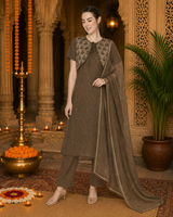 🌸 Women’s Ethnic Printed Kurti  Pant dupatta Set