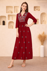 WOMEN FLORAL EMBROIDED KURTI MAROON
